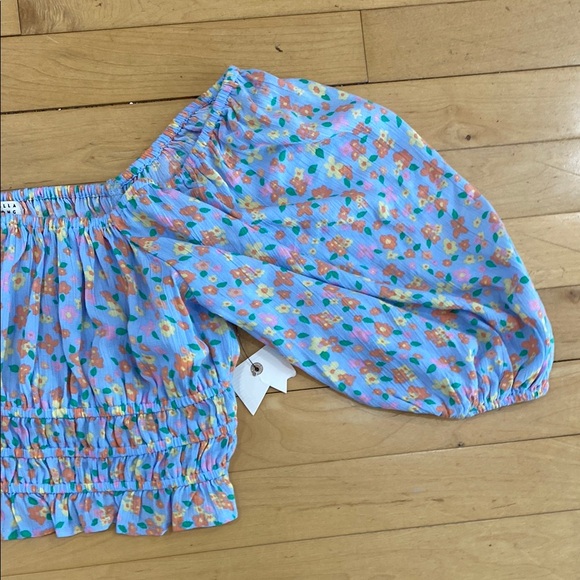 🆕 Billabong Floral Puff Sleeve Crop Top - Picture 2 of 6